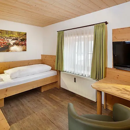 Kraftquelle Fanny Im Allgaeu Hotel Maierhöfen